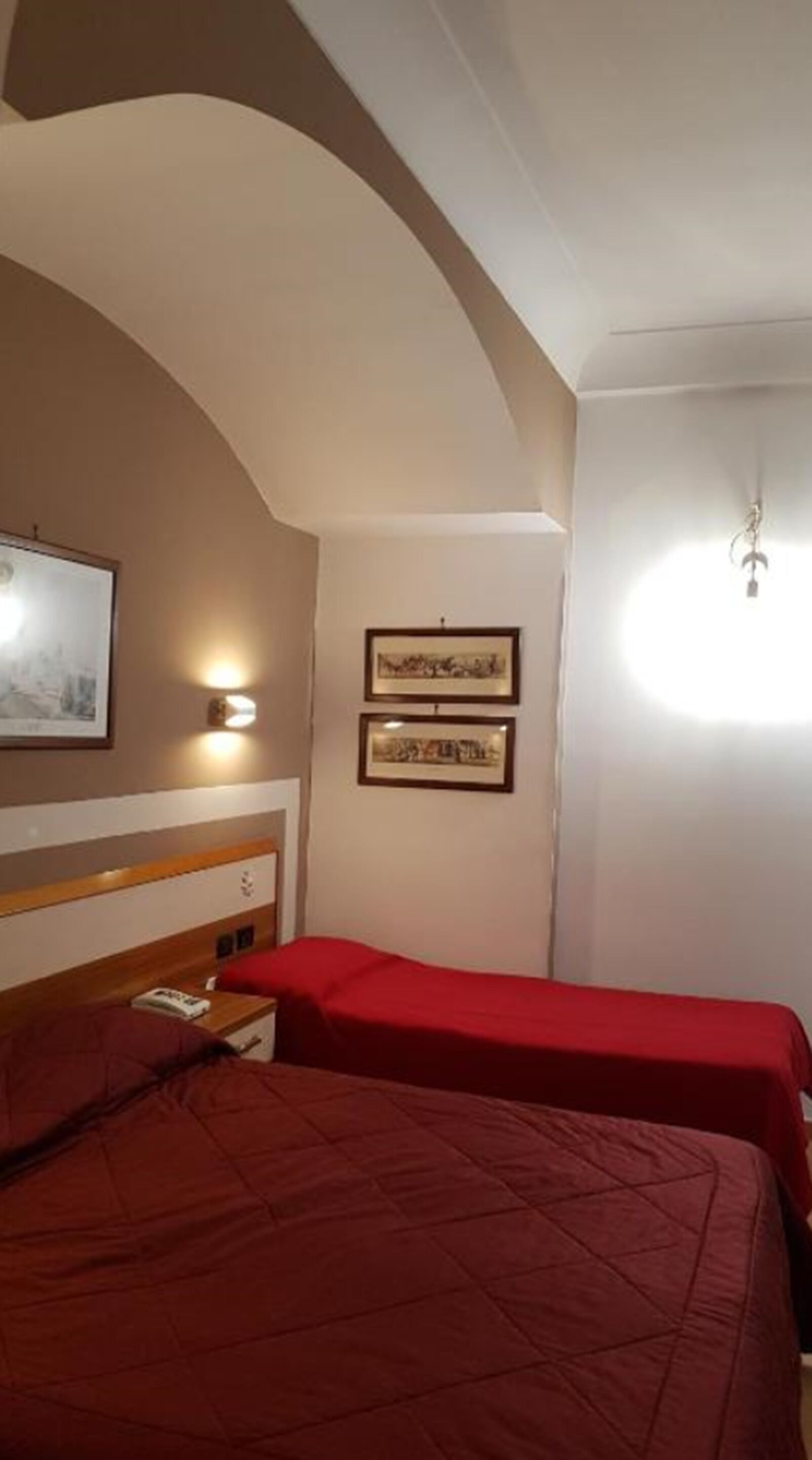 comfort triple room | in-room safe, individually furnished, desk, iron/ironing board