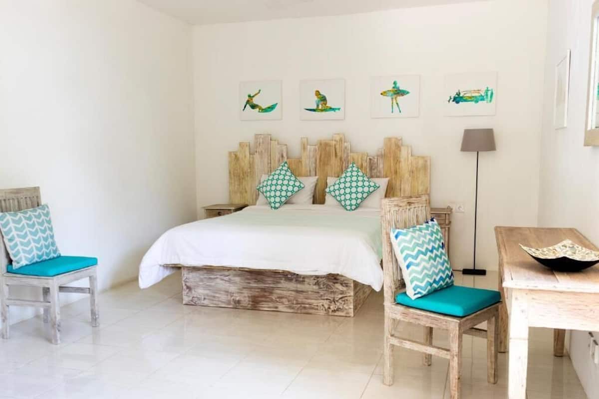 Garden One King Bedroom | 1 bedroom, in-room safe, desk, blackout curtains