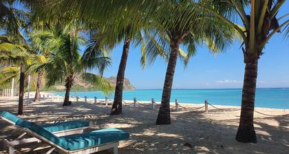 MYAMO Beach Lodge