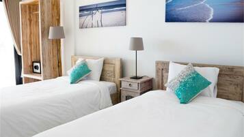 In-room safe, desk, blackout drapes, free WiFi