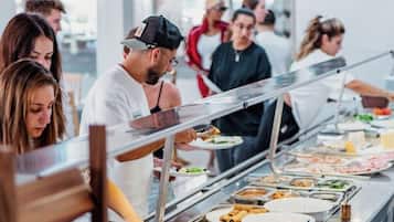 Tägliches inbegriffenes kontinentales Frühstück