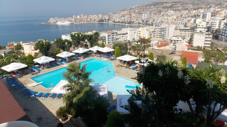 Hotel Mediterrane