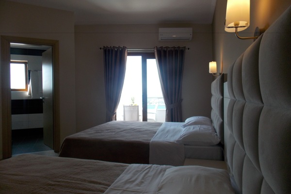Deluxe Double Room, Sea View | 1 bedroom, WiFi (free)