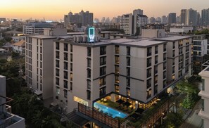 Ngoại thất