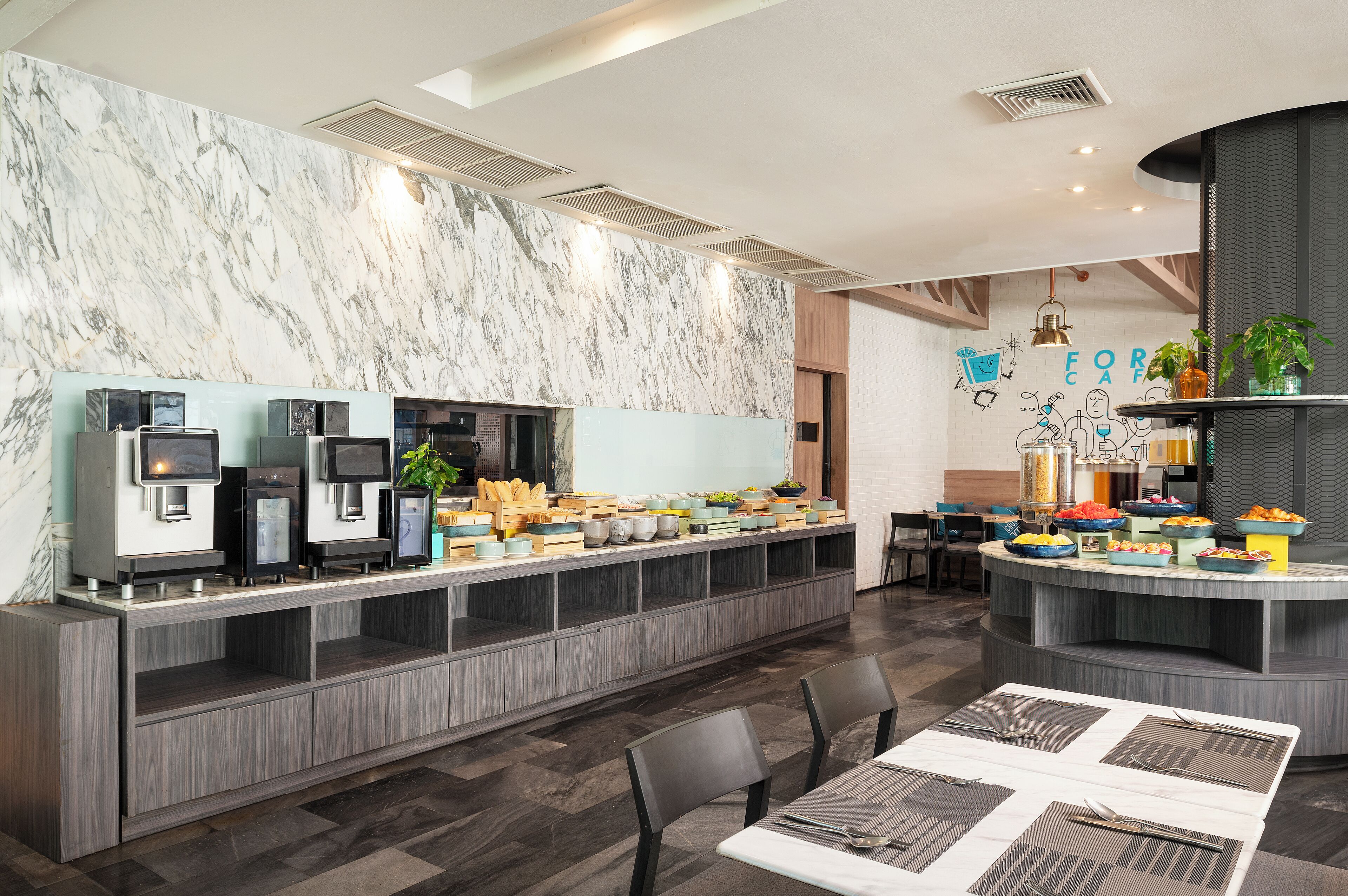 daily buffet breakfast (thb 500 per person)