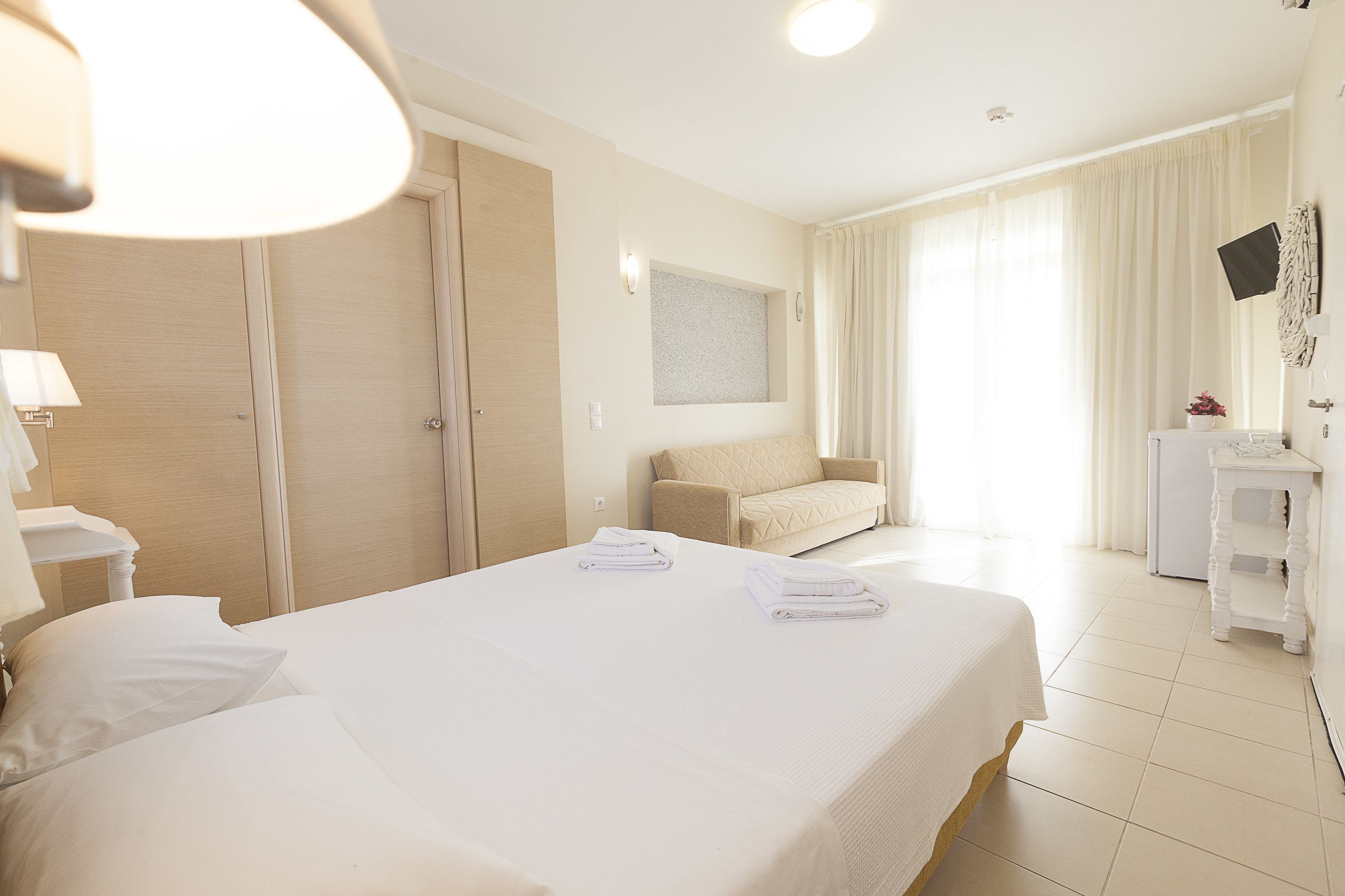 Literie de qualité supérieure, coffres-forts dans les chambres