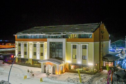 Sarikamis Snowflake Dağ Oteli