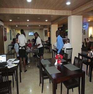 Breakfast, lunch and dinner served  - City Hotel Monrovia Liberia (Monrovia)