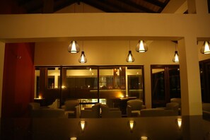 Interior - The Thinnai Hotel (Jaffna)