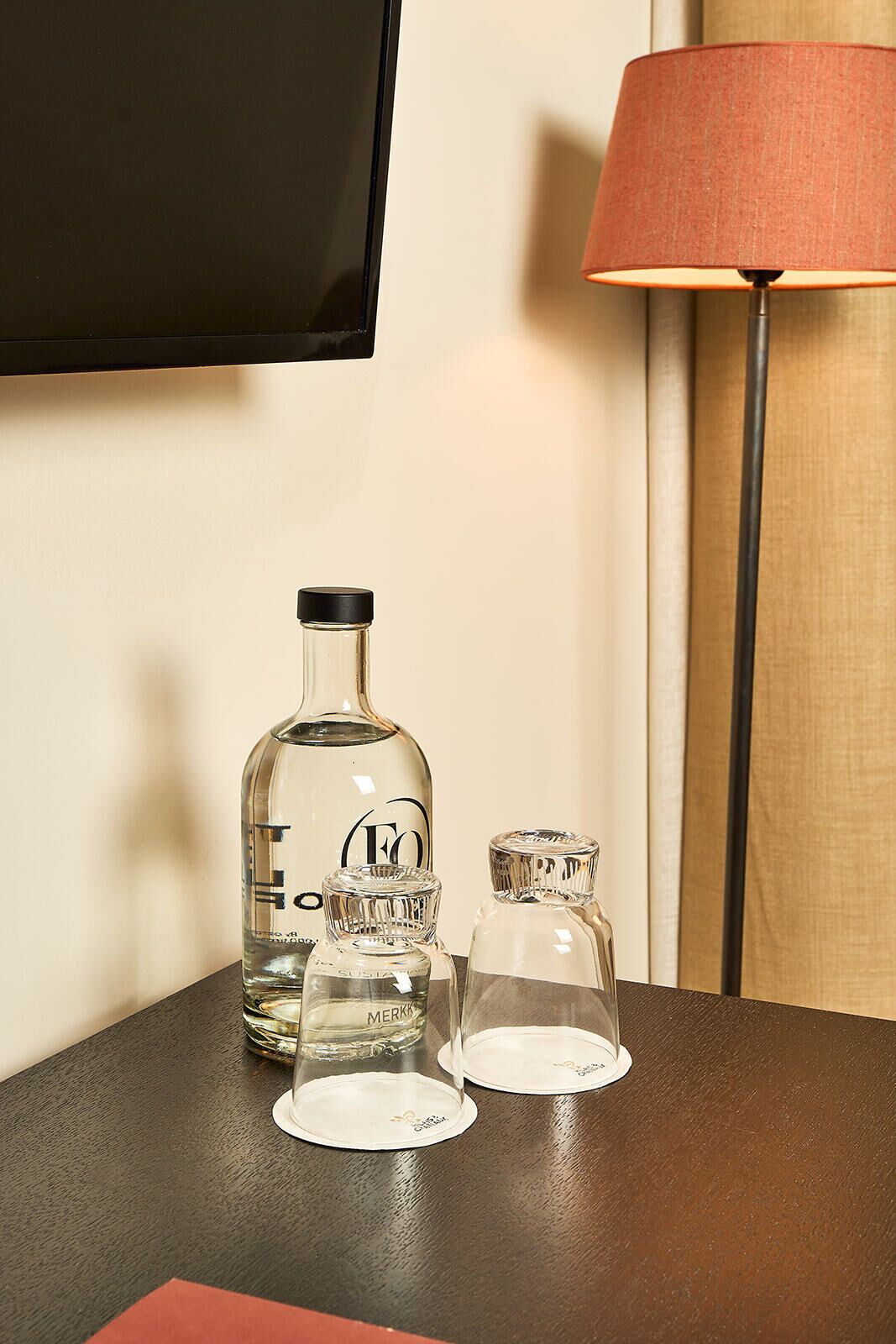 luxury suite | 1 bedroom, minibar, in-room safe, desk