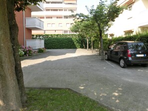 Parken ohne Service (kostenlos)