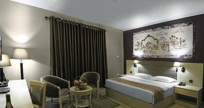 Tilko Jaffna City Hotel