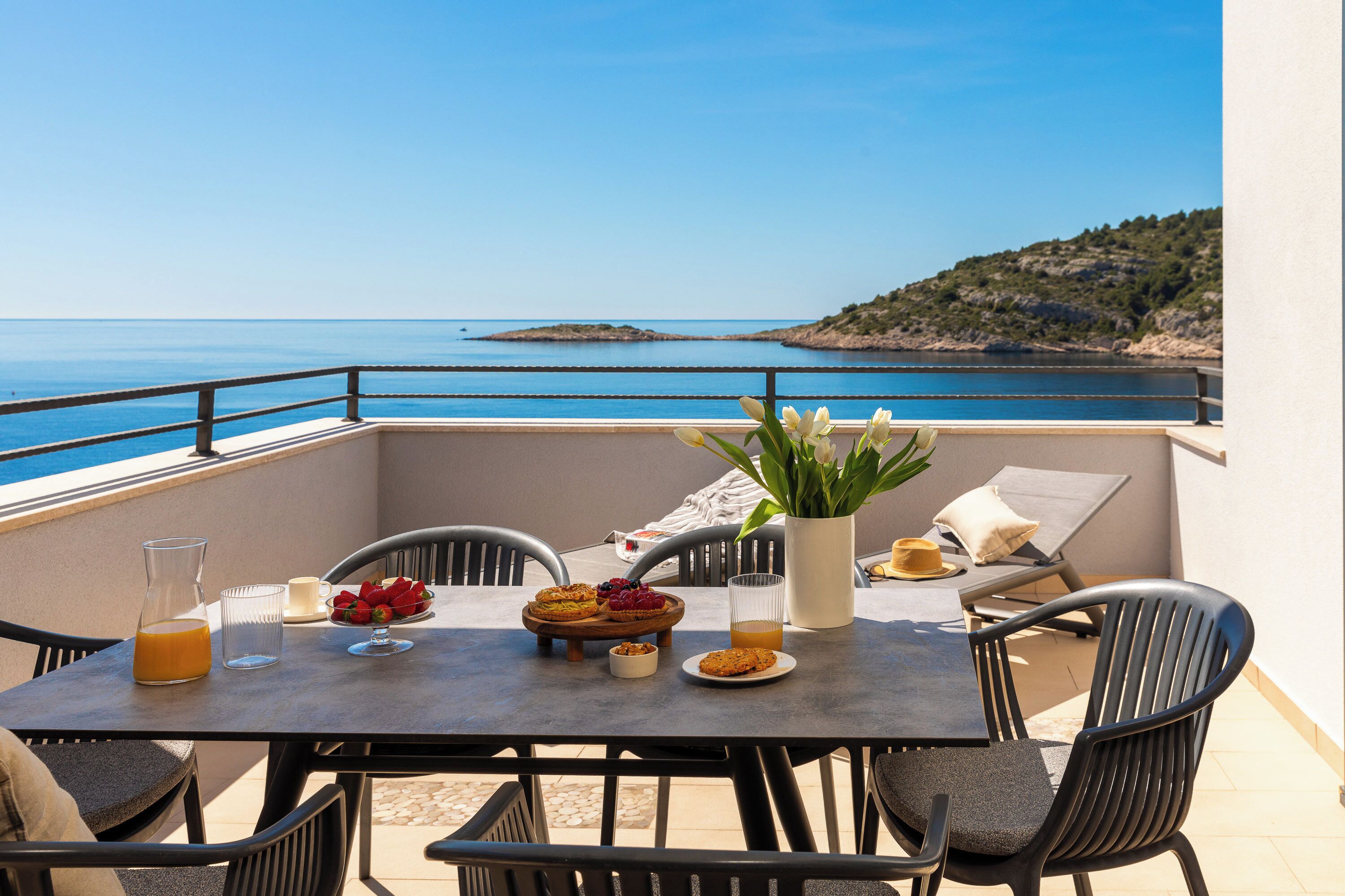 Penthouse, 2 Bedrooms, Terrace, Sea View | Terrace/patio