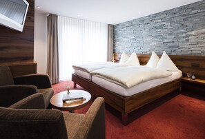 오리/거위털 이불, 객실 내 금고, 책상, 무료 WiFi