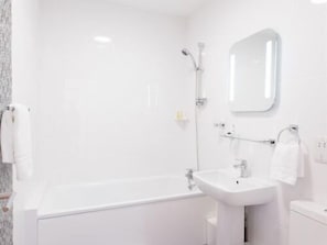 Habitación individual, baño en la habitación | Baño