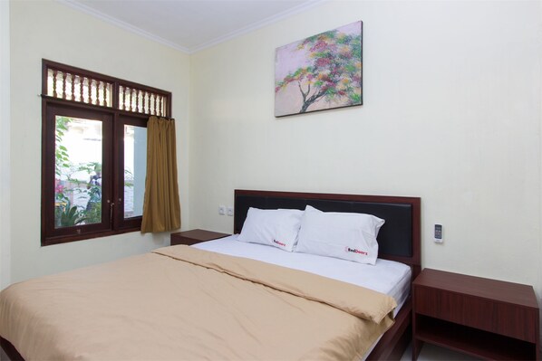 Doppelzimmer | Schreibtisch, Verdunkelungsvorhänge, kostenloses WLAN