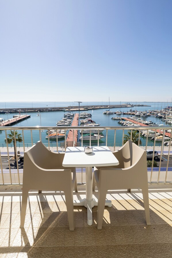 Double Room, Sea View | Desk, blackout drapes, free WiFi - Hotel Ampolla Sol (L'Ampolla)