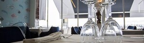 Breakfast, lunch and dinner served - Hotel Ampolla Sol (L'Ampolla)