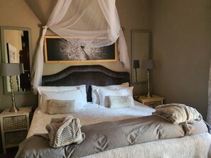 Appartement Confort | Décor unique, bureau, espace de travail pour ordinateurs portables
