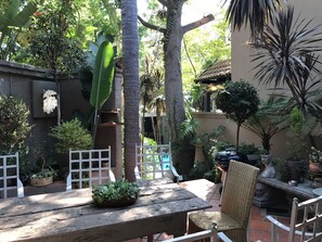 Comfort Apartment | Terrace/patio - Waterhouse Guest Lodges 295 Indus Street (Pretoria)