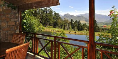 MontMartre Chalets and Guest House