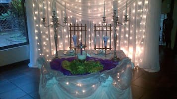 Instal·lacions cobertes per a la celebració de casaments