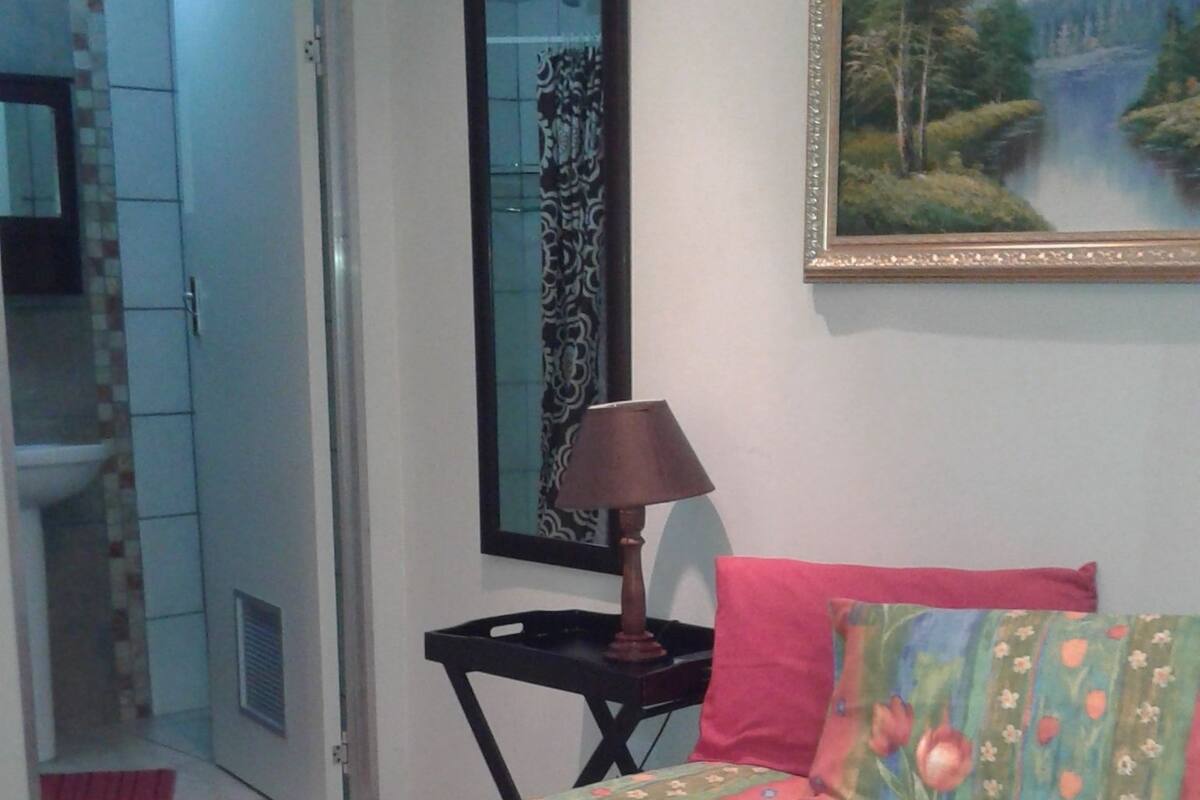 Single Room | Free WiFi