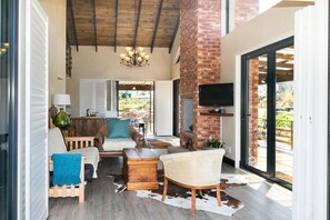 Living room - Narnia Guest house (Knysna)