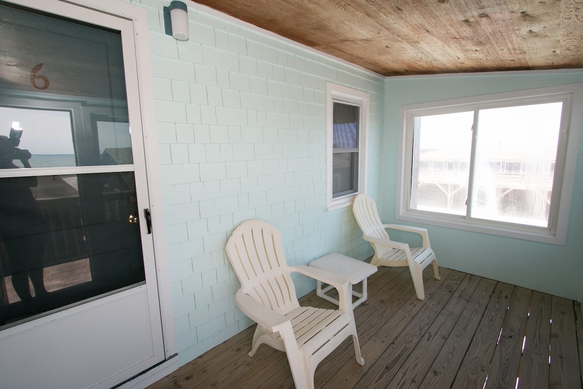 Standard Studio, 1 Bedroom, Kitchenette, Ocean View | Lobby sitting area