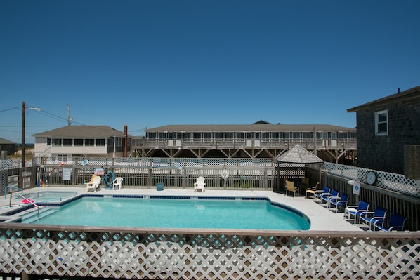Piscine extérieure