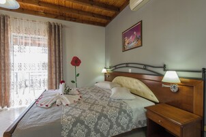 In-room safe, free cribs/infant beds, rollaway beds, WiFi