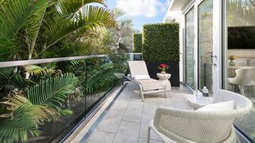 Suite de lujo, 1 cama King size, balcón (2nd Floor) | Vista del balcón