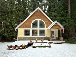 Cabin, 3 Bedrooms | Property grounds