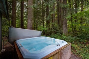 Cabin, 1 Bedroom | Outdoor spa tub