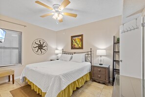 Condo, 1 King Bed with Sofa bed (Phoenix X Unit 602)