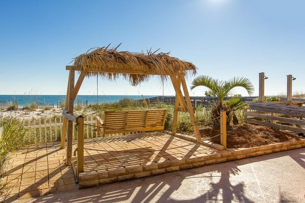 Condo, 1 cama King size y sofá cama (Royal Palms Unit 205) | Áreas de la propiedad