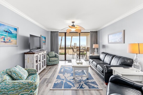 Condo, Multiple Beds (Windward Pointe 102) | Living area