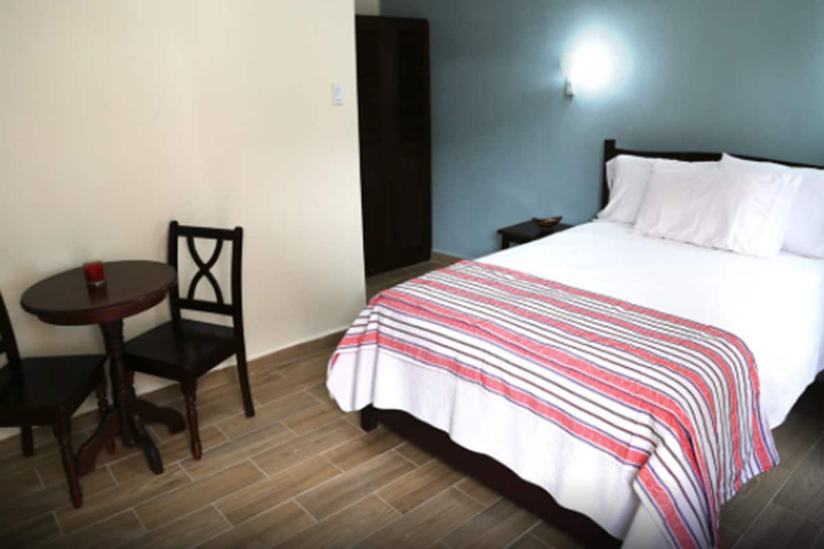 1 habitación y ropa de cama de alta calidad