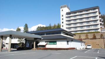 施設の正面