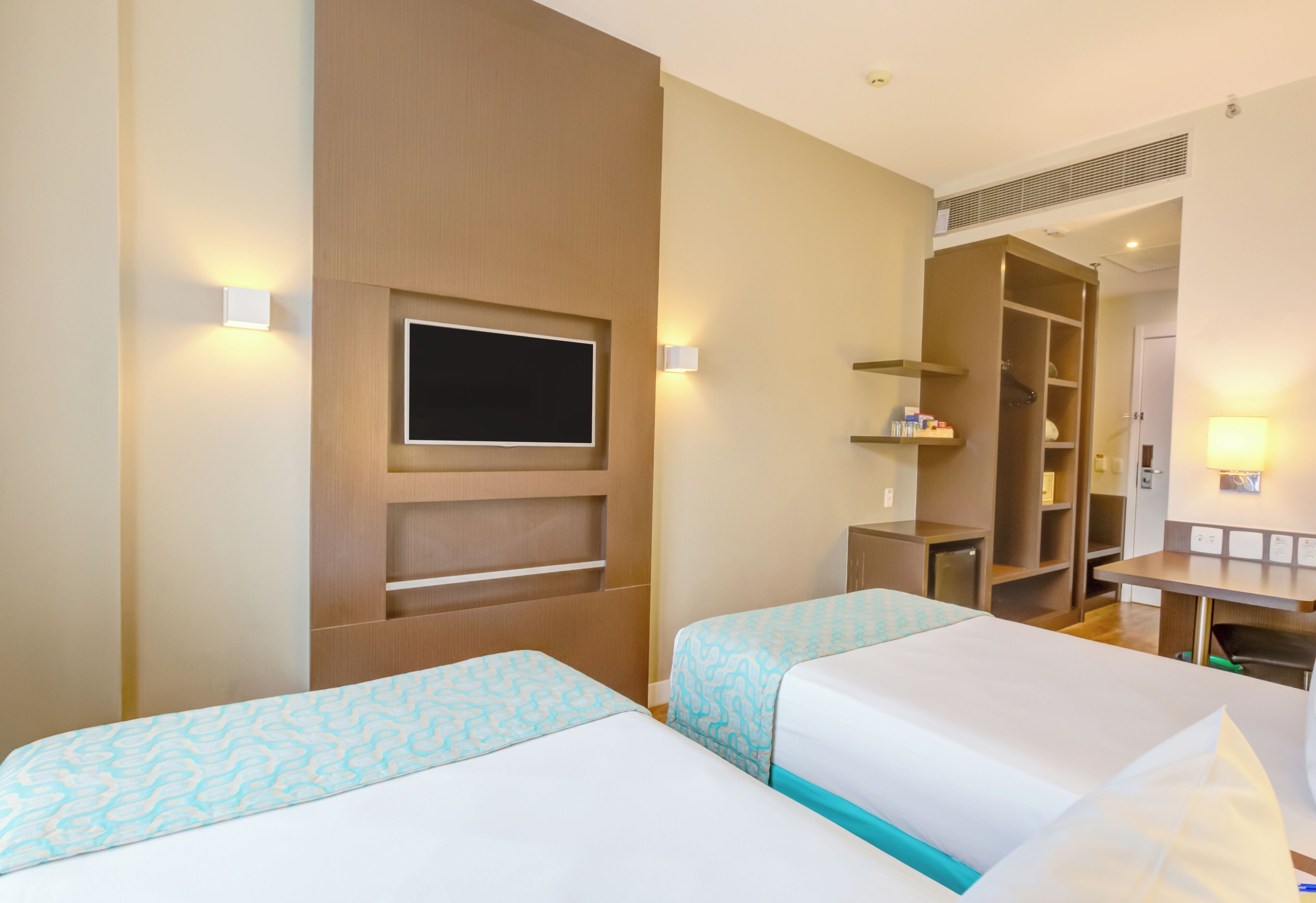 superior twin room | minibar, in-room safe, desk, blackout curtains