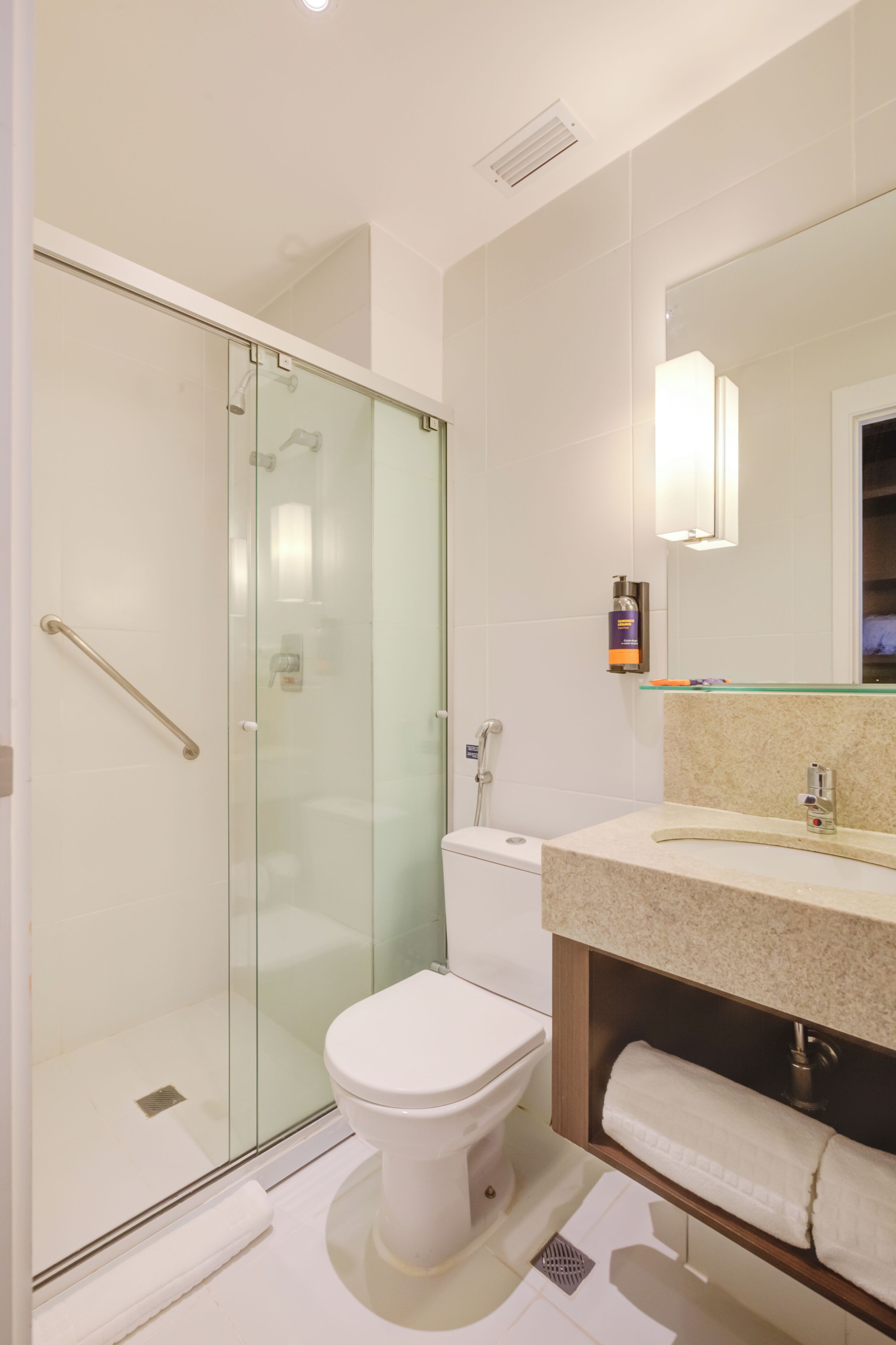 superior double room | bathroom | shower, hair dryer, towels