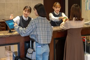 Reception - Hotel Ace Morioka (Morioka)