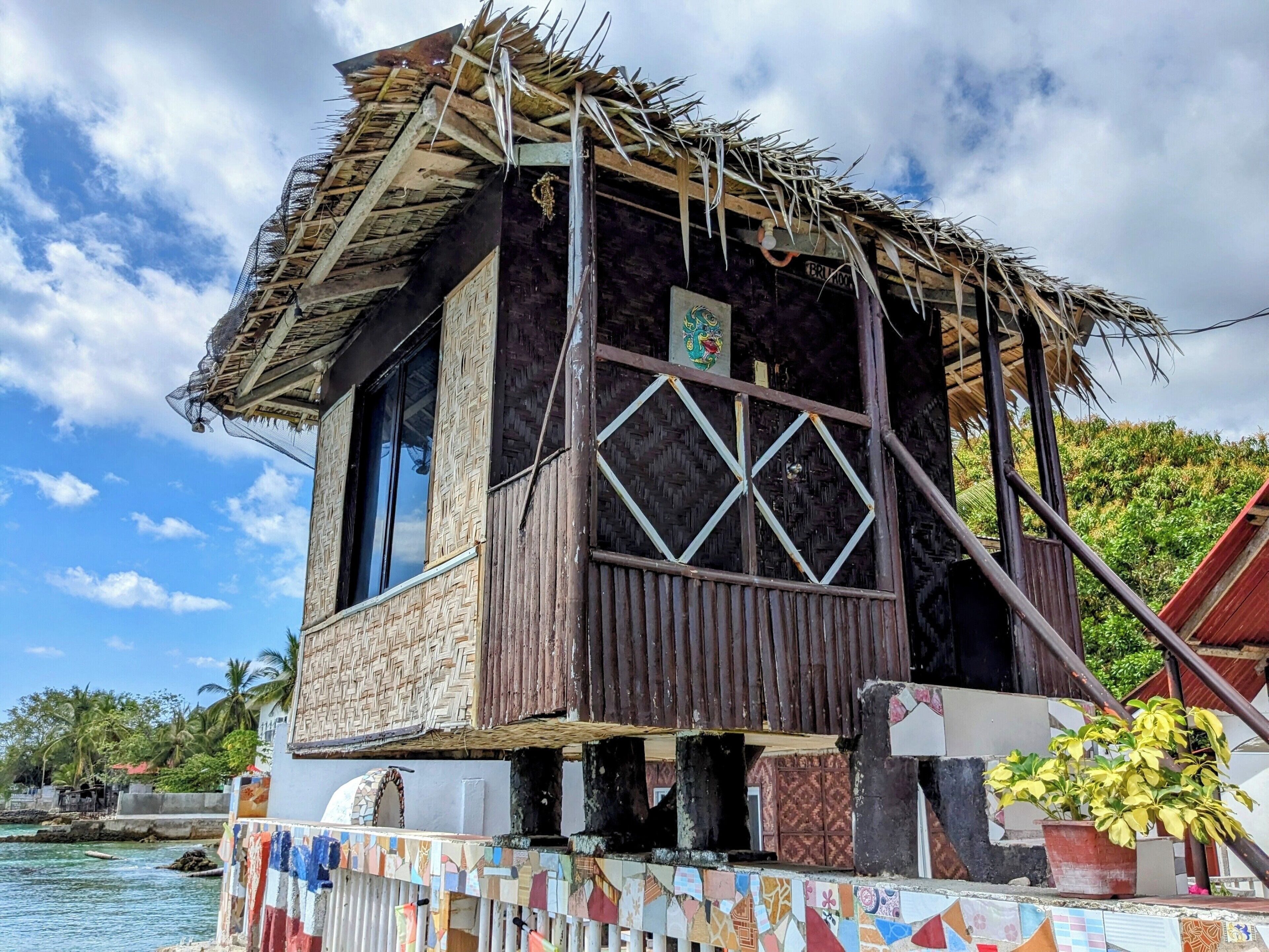 In-room safe, soundproofing, free WiFi, bed sheets