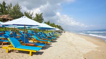 Private beach nearby, white sand, beach shuttle, sun-loungers