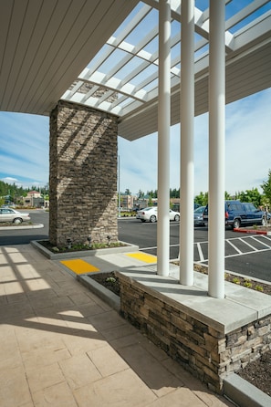 Exterior detail - Fairfield Inn & Suites by Marriott Tacoma DuPont (Dupont)