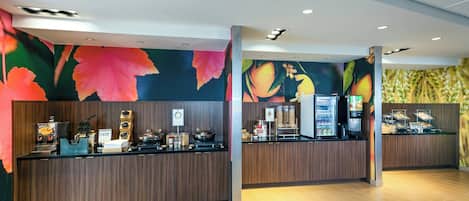 Colazione a buffet inclusa, servita tutte le mattine