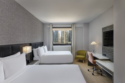Four Points By Sheraton Manhattan Midtown West