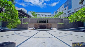 Unclassified image, 2 of 135, button - Garden Villa (Kaohsiung)