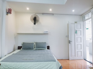 Superior Apartment | Ruang tamu | TV skrin rata