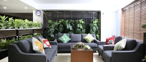 Sala de estar en el lobby